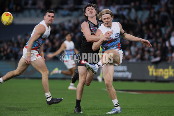 AFL 2025 Round 10 - Yartapuulti v Geelong - A-59510291