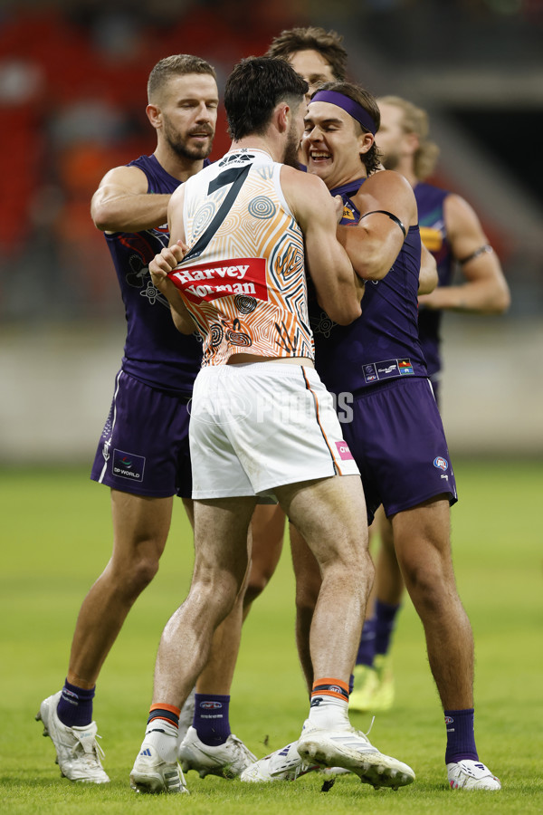 AFL 2025 Round 10 - GWS v Walyalup - A-59515563