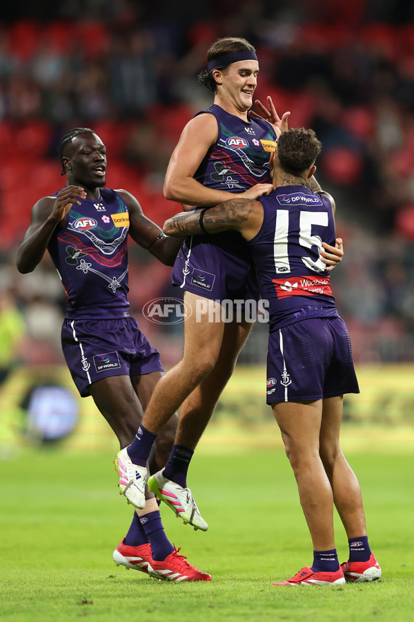 AFL 2025 Round 10 - GWS v Walyalup - A-59516565