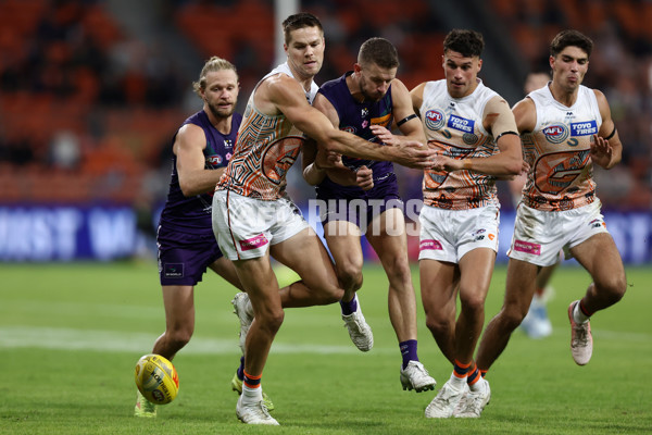 AFL 2025 Round 10 - GWS v Walyalup - A-59518603