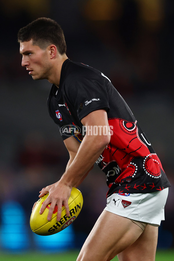 AFL 2025 Round 10 - Western Bulldogs v Essendon - A-59518644