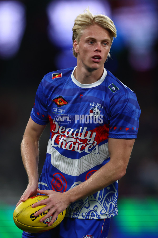 AFL 2025 Round 10 - Western Bulldogs v Essendon - A-59518661