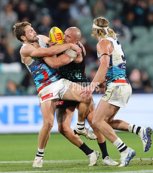 AFL 2025 Round 10 - Yartapuulti v Geelong - A-59521916