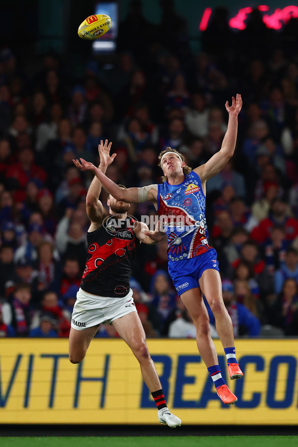 AFL 2025 Round 10 - Western Bulldogs v Essendon - A-59524131