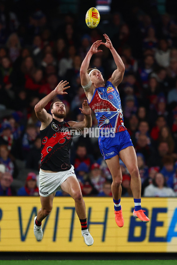 AFL 2025 Round 10 - Western Bulldogs v Essendon - A-59524134