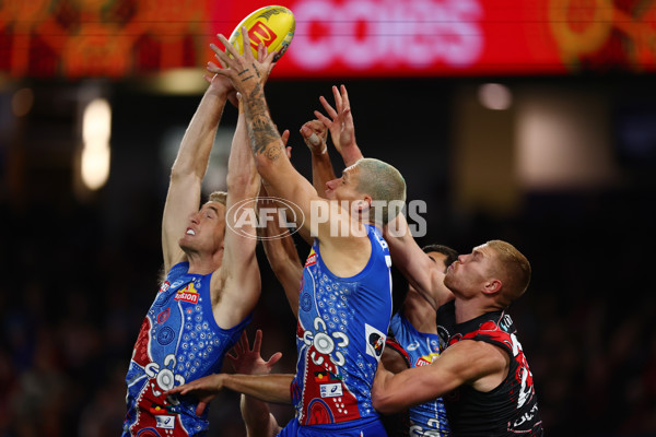 AFL 2025 Round 10 - Western Bulldogs v Essendon - A-59525268