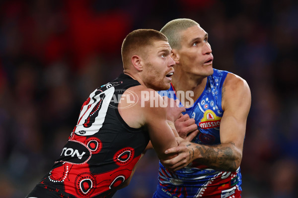 AFL 2025 Round 10 - Western Bulldogs v Essendon - A-59525269
