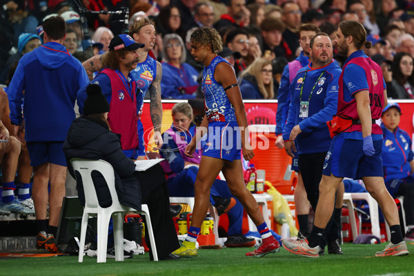 AFL 2025 Round 10 - Western Bulldogs v Essendon - A-59525335