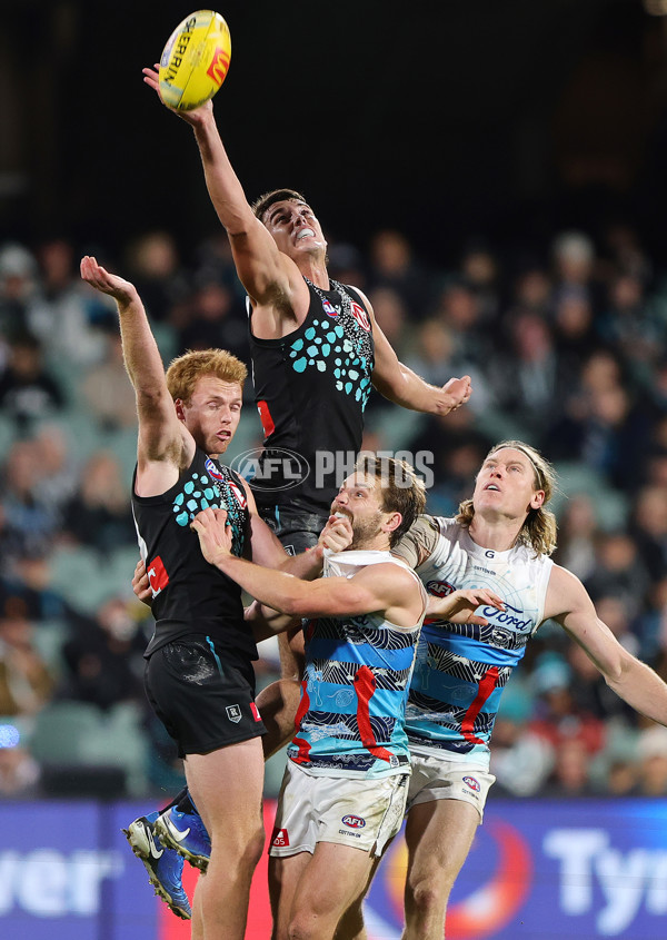 AFL 2025 Round 10 - Yartapuulti v Geelong - A-59526790
