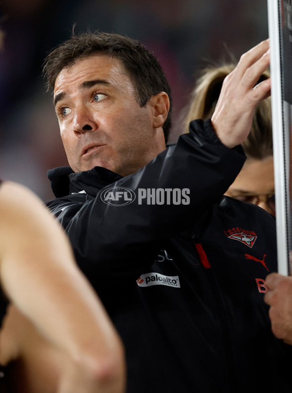 AFL 2025 Round 10 - Western Bulldogs v Essendon - A-59526793