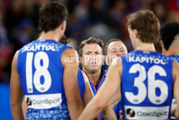 AFL 2025 Round 10 - Western Bulldogs v Essendon - A-59526801