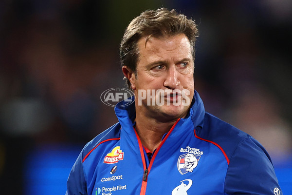 AFL 2025 Round 10 - Western Bulldogs v Essendon - A-59526825