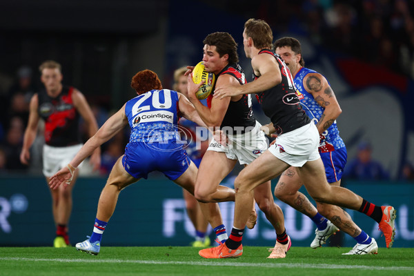 AFL 2025 Round 10 - Western Bulldogs v Essendon - A-59526839