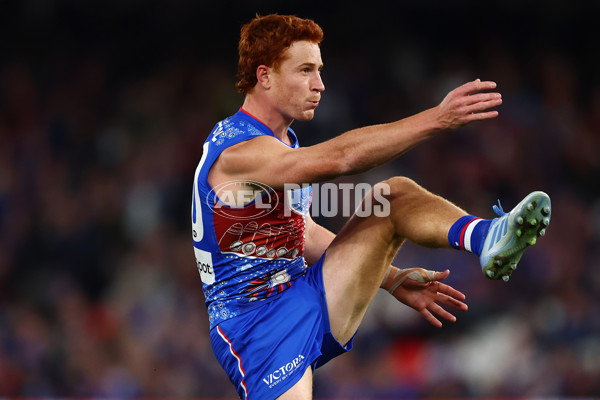 AFL 2025 Round 10 - Western Bulldogs v Essendon - A-59527732