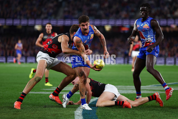 AFL 2025 Round 10 - Western Bulldogs v Essendon - A-59527746