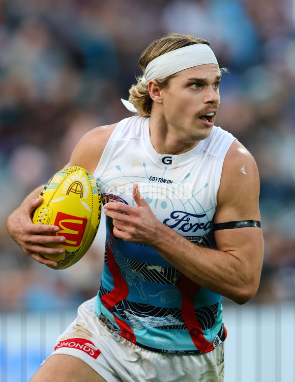 AFL 2025 Round 10 - Yartapuulti v Geelong - A-59529506