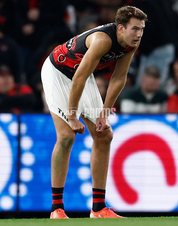 AFL 2025 Round 10 - Western Bulldogs v Essendon - A-59529573