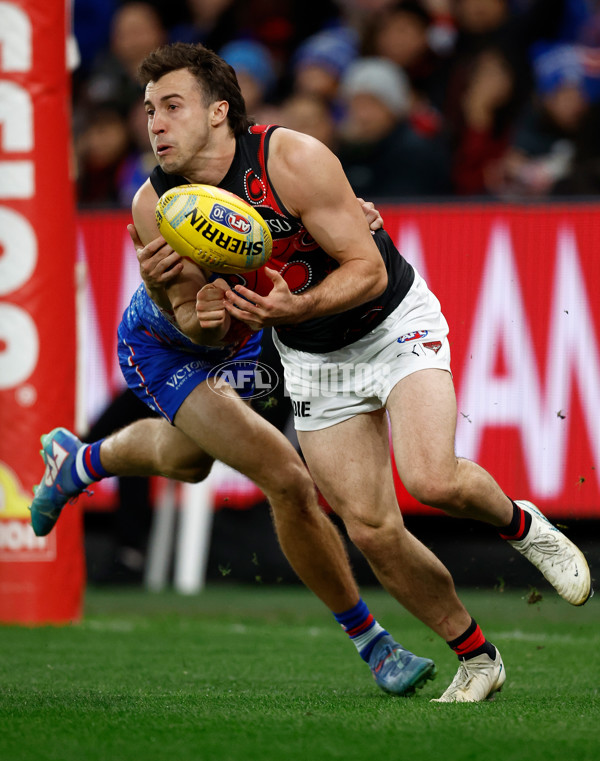 AFL 2025 Round 10 - Western Bulldogs v Essendon - A-59529575