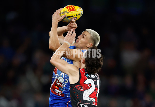 AFL 2025 Round 10 - Western Bulldogs v Essendon - A-59529586