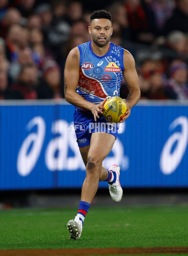 AFL 2025 Round 10 - Western Bulldogs v Essendon - A-59529866