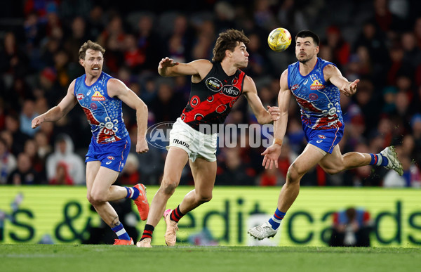 AFL 2025 Round 10 - Western Bulldogs v Essendon - A-59532340