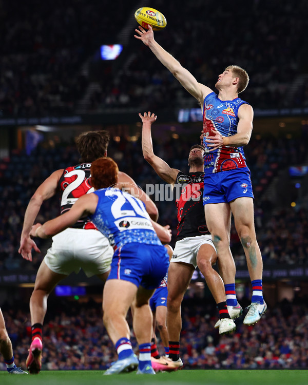 AFL 2025 Round 10 - Western Bulldogs v Essendon - A-59532471