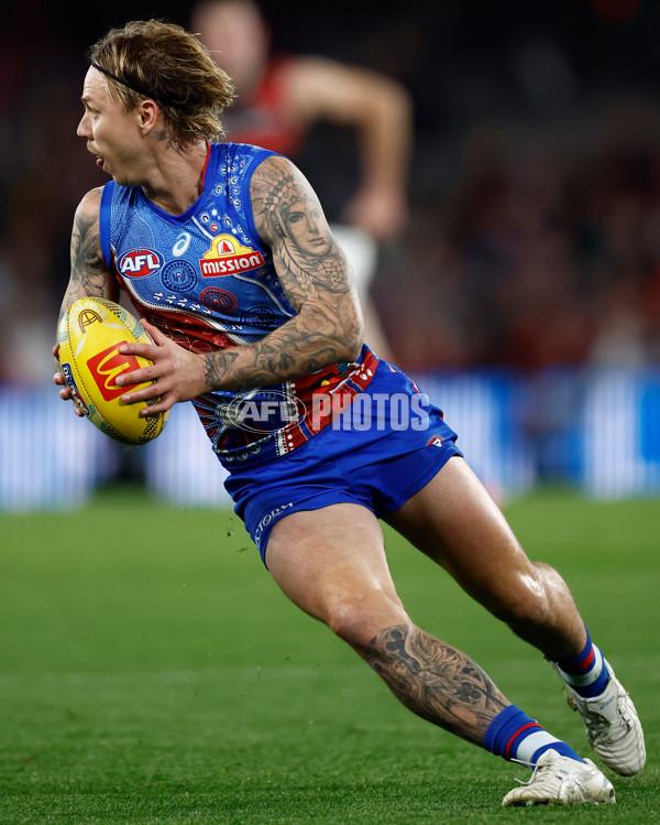 AFL 2025 Round 10 - Western Bulldogs v Essendon - A-59534947