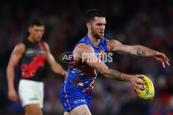 AFL 2025 Round 10 - Western Bulldogs v Essendon - A-59535273