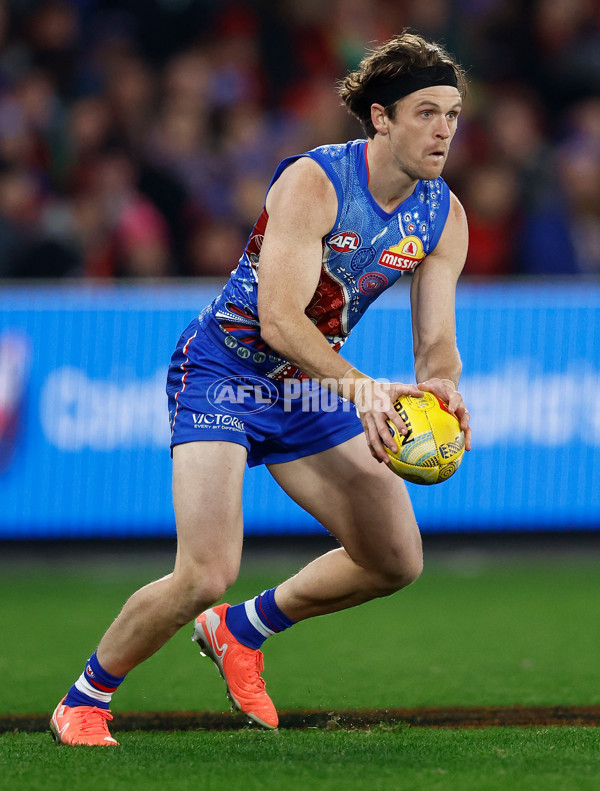 AFL 2025 Round 10 - Western Bulldogs v Essendon - A-59537280