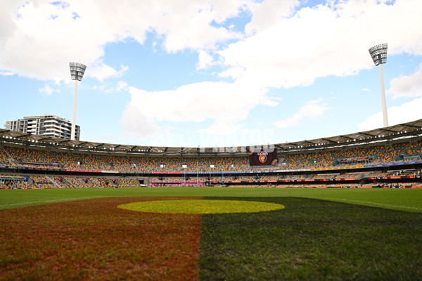AFL 2025 Round 10 - Brisbane v Narrm - A-59540844