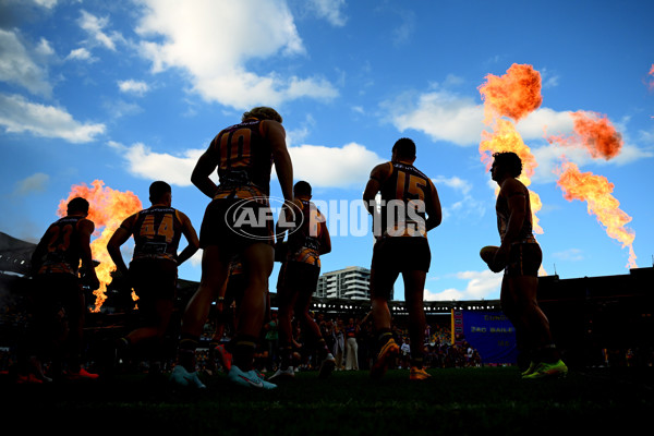 AFL 2025 Round 10 - Brisbane v Narrm - A-59545371