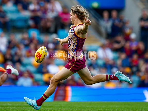 AFL 2025 Round 10 - Brisbane v Narrm - A-59545437