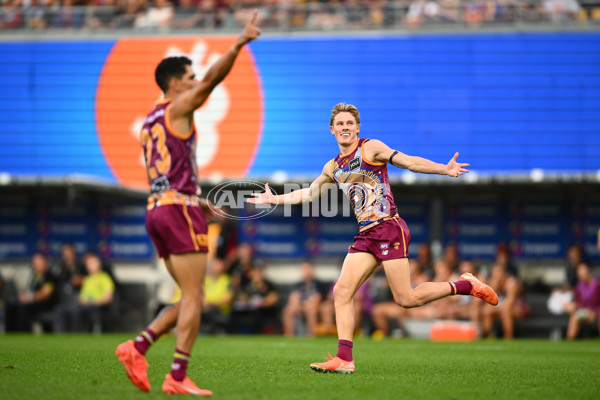 AFL 2025 Round 10 - Brisbane v Narrm - A-59545976