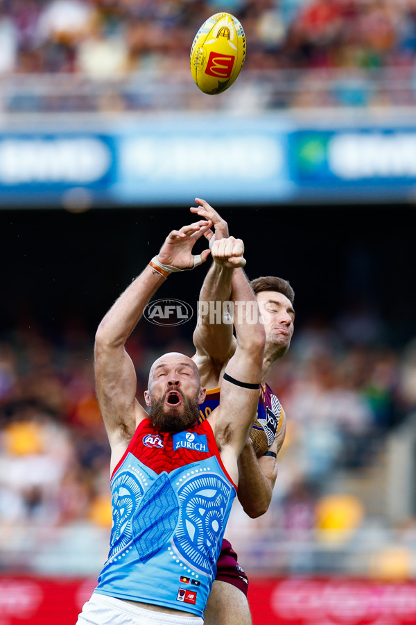 AFL 2025 Round 10 - Brisbane v Narrm - A-59547724