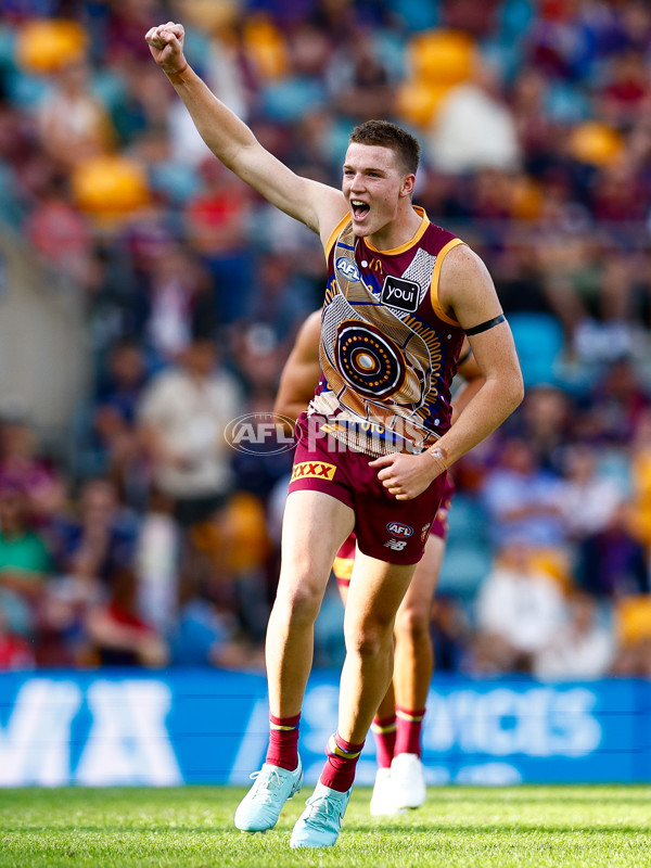 AFL 2025 Round 10 - Brisbane v Narrm - A-59547773
