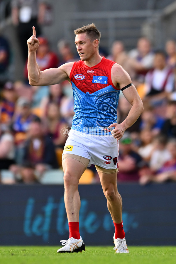 AFL 2025 Round 10 - Brisbane v Narrm - A-59548916