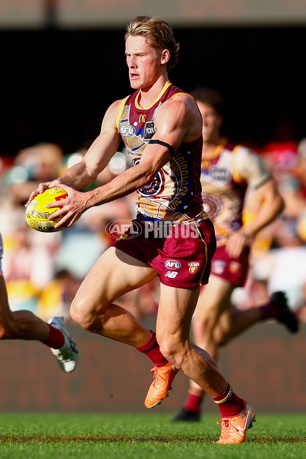 AFL 2025 Round 10 - Brisbane v Narrm - A-59550005