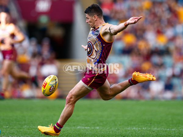 AFL 2025 Round 10 - Brisbane v Narrm - A-59550026