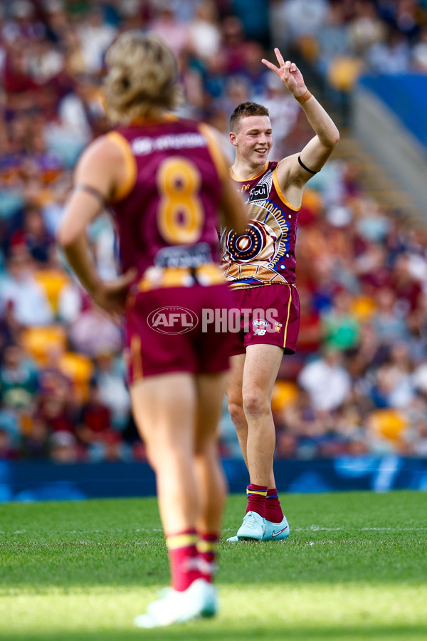 AFL 2025 Round 10 - Brisbane v Narrm - A-59550028
