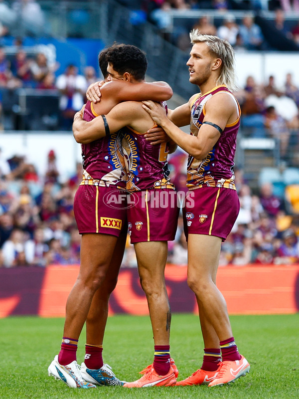 AFL 2025 Round 10 - Brisbane v Narrm - A-59550029
