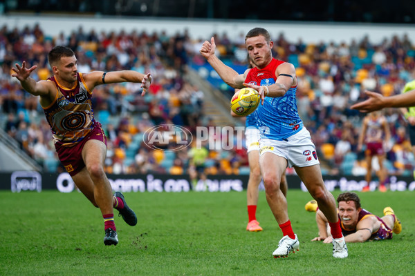 AFL 2025 Round 10 - Brisbane v Narrm - A-59552335