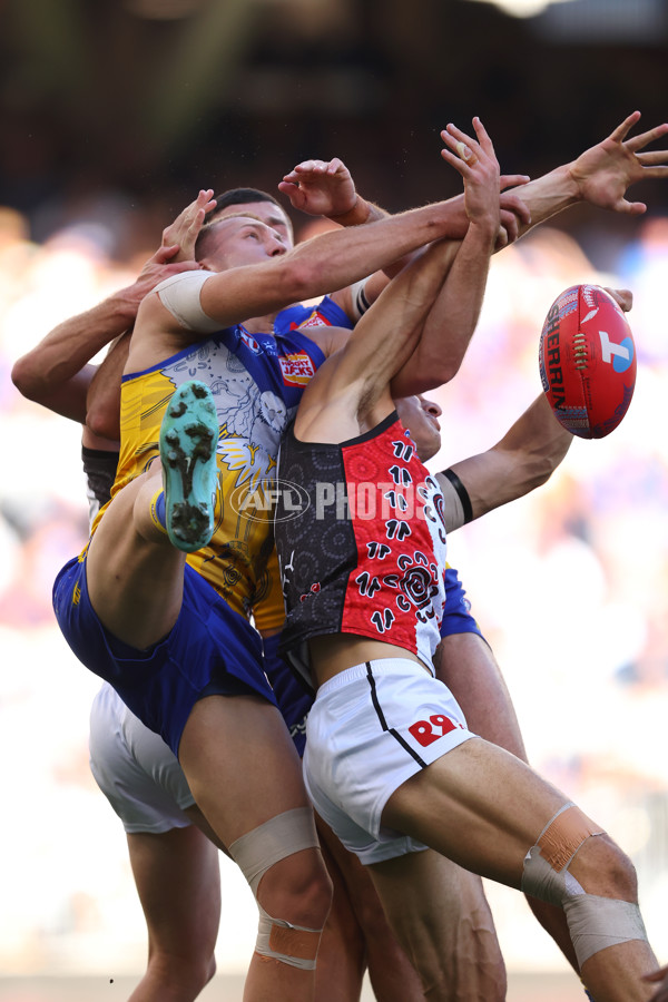 AFL 2025 Round 10 - Waalitj Marawar v Euro-Yroke - A-59554725
