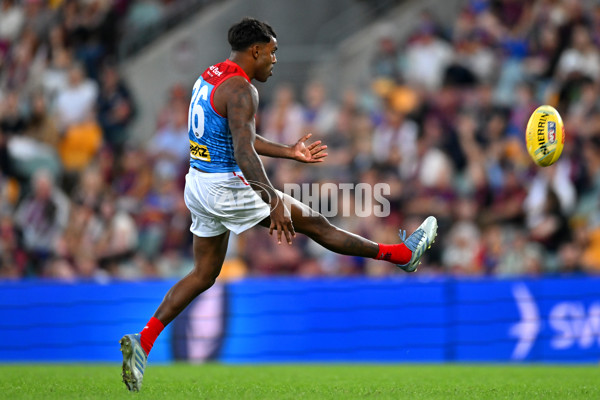 AFL 2025 Round 10 - Brisbane v Narrm - A-59556890