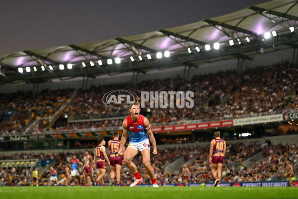 AFL 2025 Round 10 - Brisbane v Narrm - A-59559828