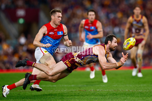 AFL 2025 Round 10 - Brisbane v Narrm - A-59559839