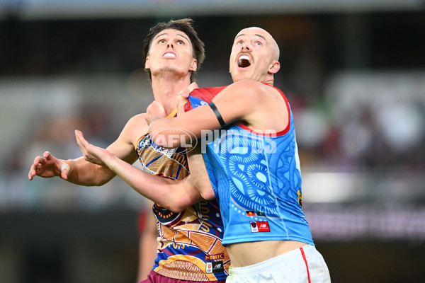 AFL 2025 Round 10 - Brisbane v Narrm - A-59559858