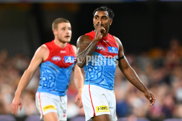 AFL 2025 Round 10 - Brisbane v Narrm - A-59562595