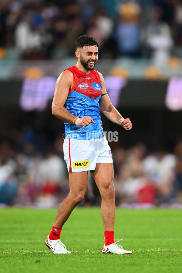 AFL 2025 Round 10 - Brisbane v Narrm - A-59562615