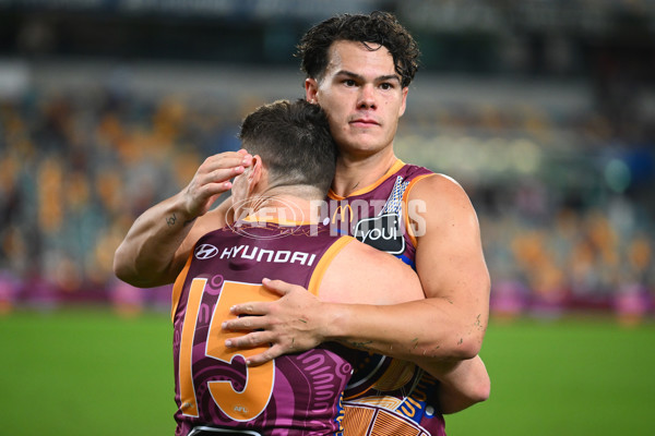 AFL 2025 Round 10 - Brisbane v Narrm - A-59562623
