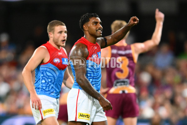 AFL 2025 Round 10 - Brisbane v Narrm - A-59564958